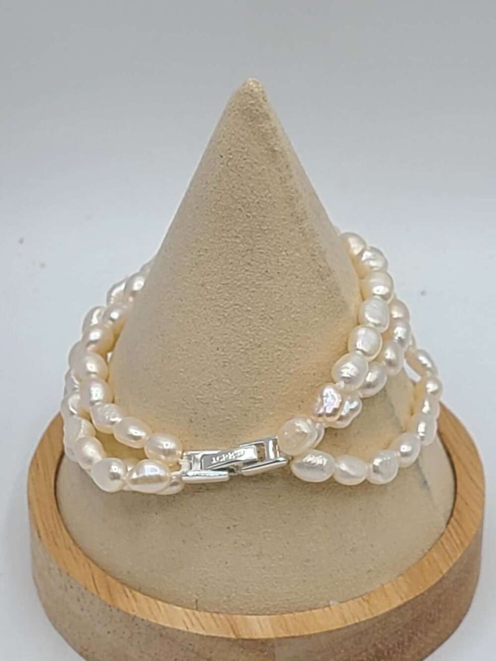 J Crew Three Strand Pearl Bracelet Silver Tone Clasp - Picture 5 of 7